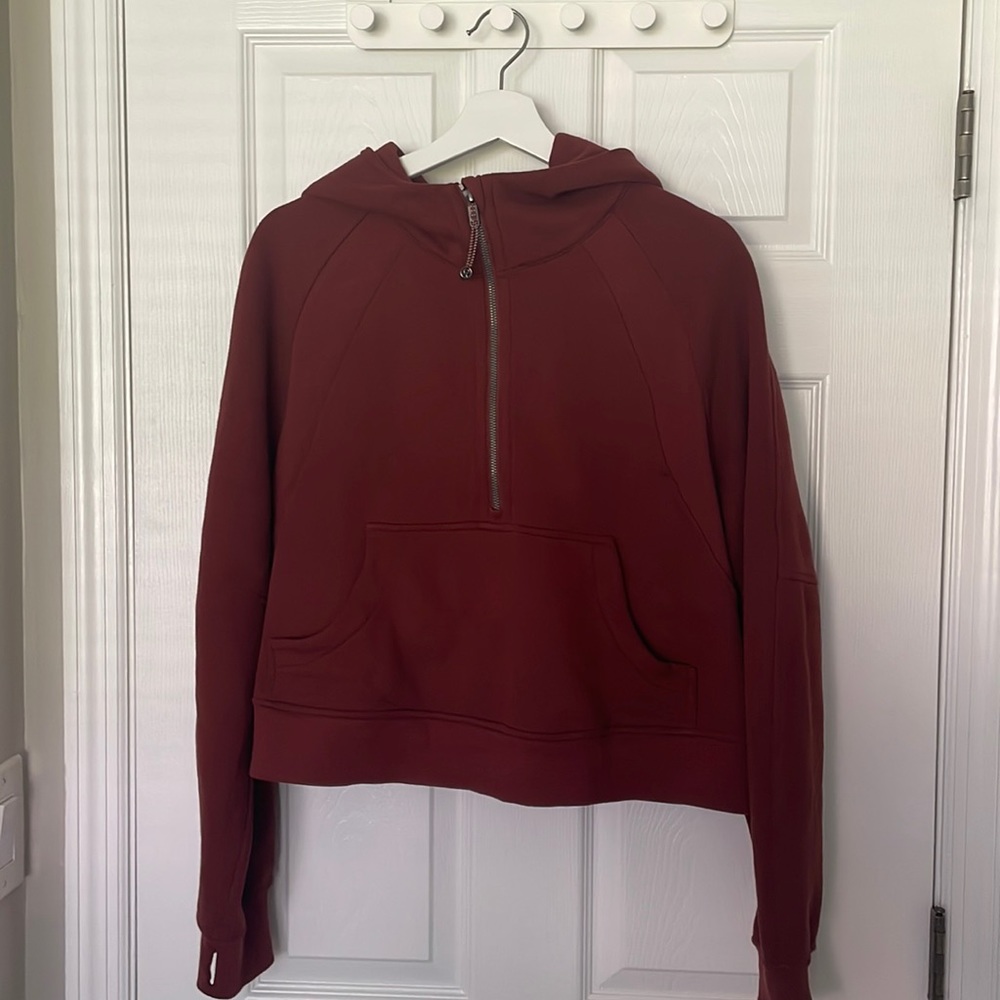 Lululemon Sweatshirt
